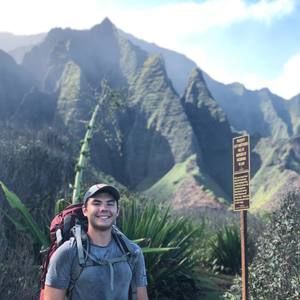 Meet your Posher, Lee